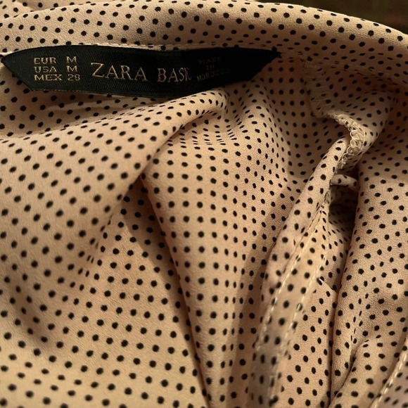 Zara Basics top, size Medium - Picture 3 of 4